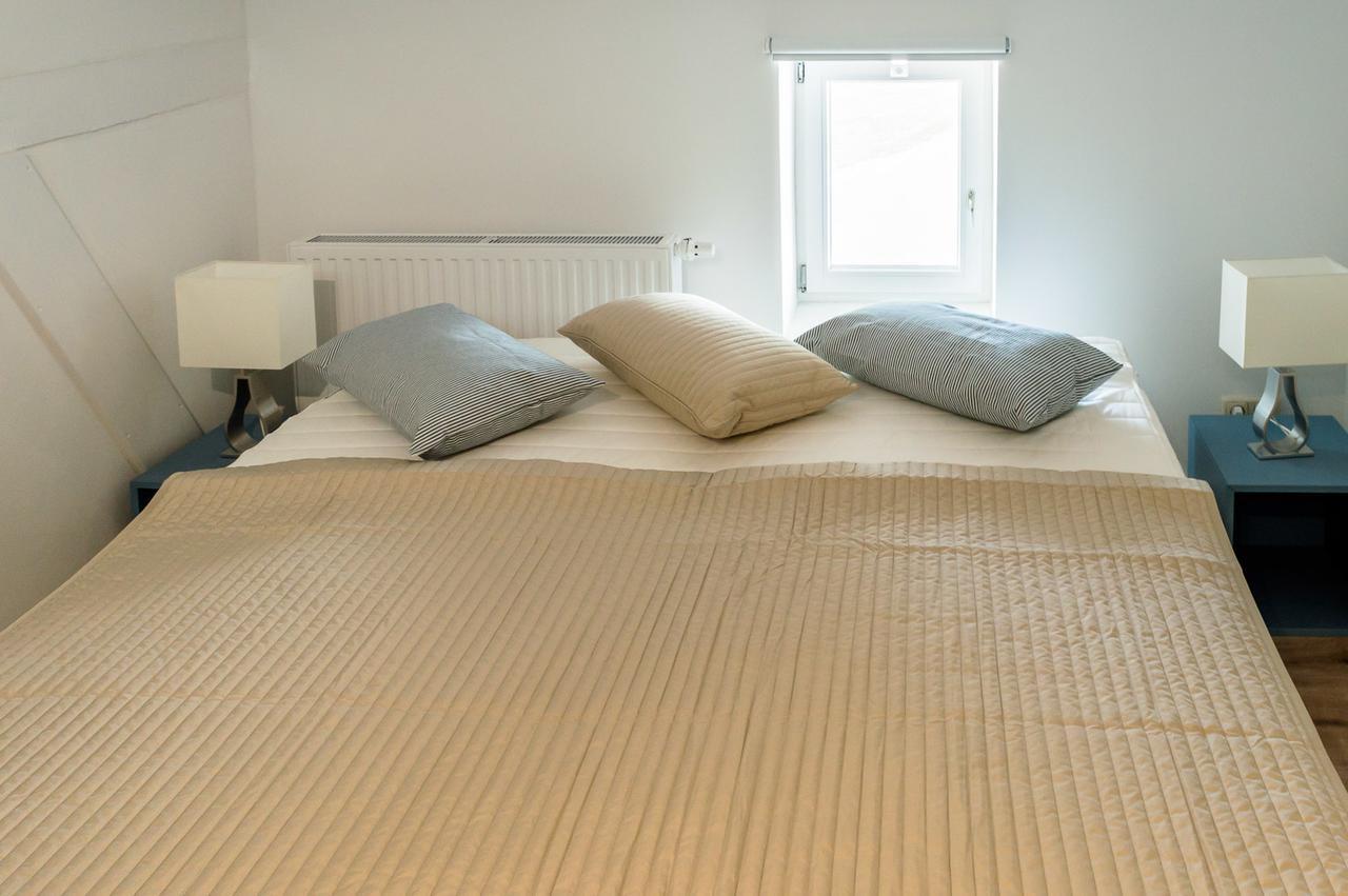 Gutshof Gross Behnkenhagen Apartment Bagian luar foto