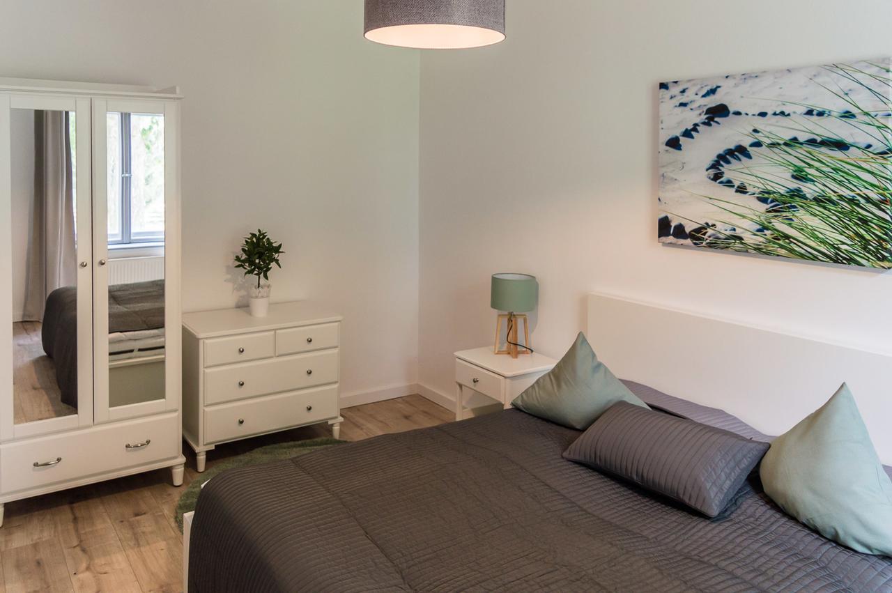Gutshof Gross Behnkenhagen Apartment Bagian luar foto