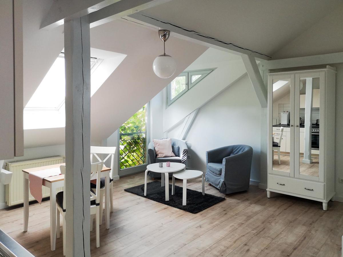 Gutshof Gross Behnkenhagen Apartment Bagian luar foto