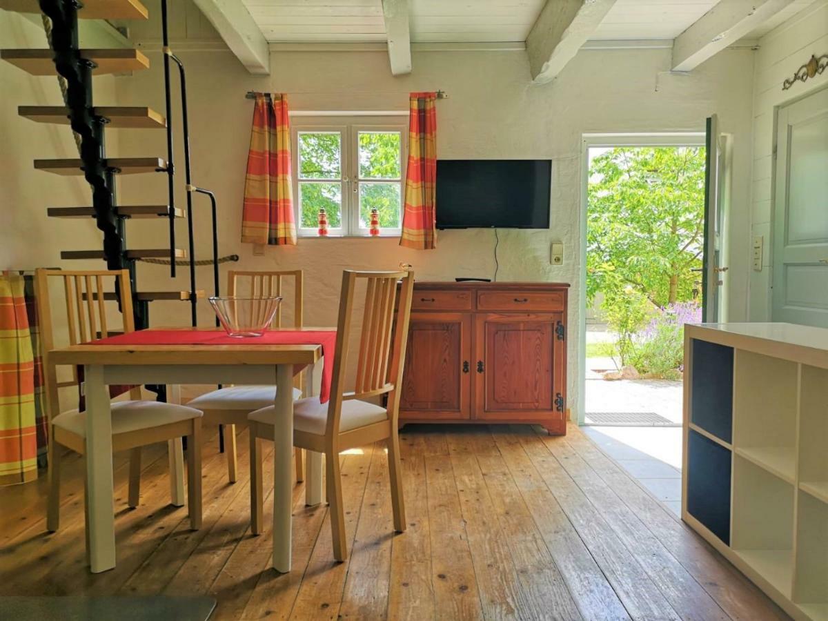 Gutshof Gross Behnkenhagen Apartment Bagian luar foto
